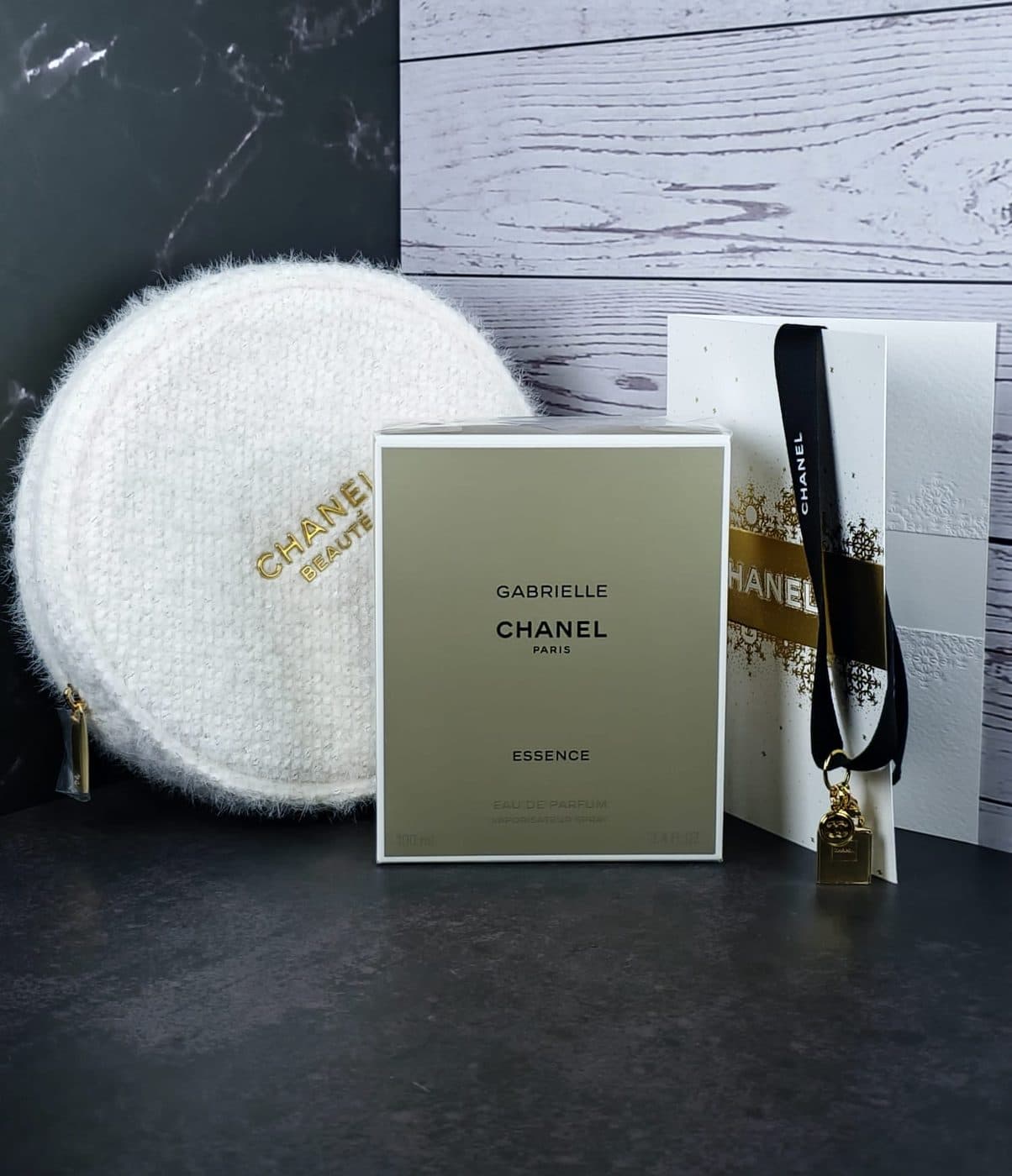 Chanel Gabrielle Essence Eau de Parfum 100 ml perfume box