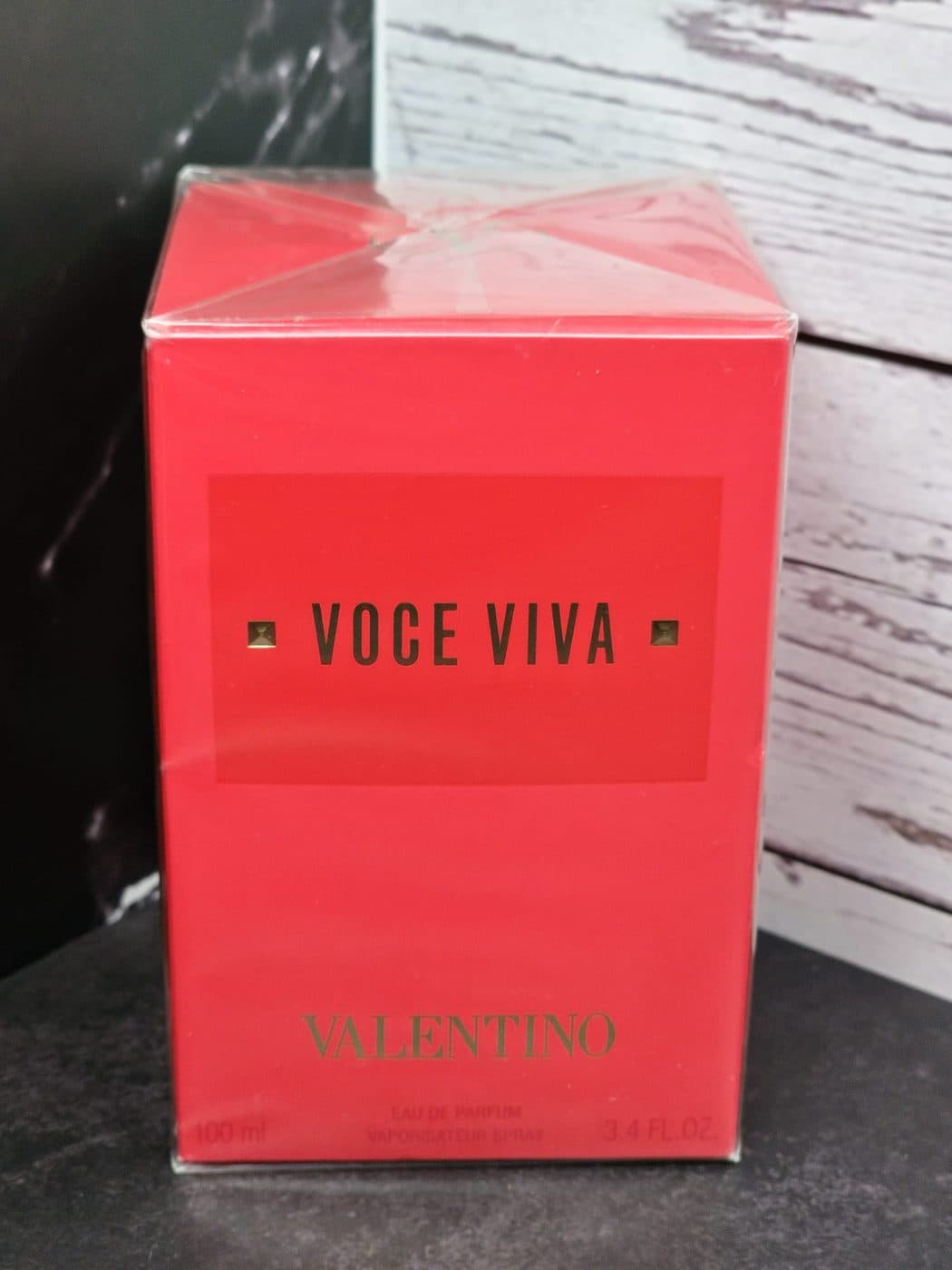 Valentino Voce Viva Eau de Parfum 100 ml perfume box